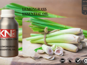 LEMONGRASS ESSENTIAL OIL